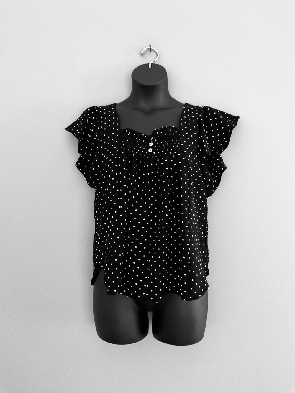 Draper James, Black & White, Polkadot Top